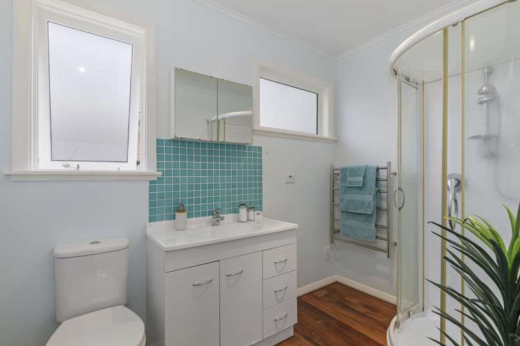 96 Hair Street Wainuiomata_15