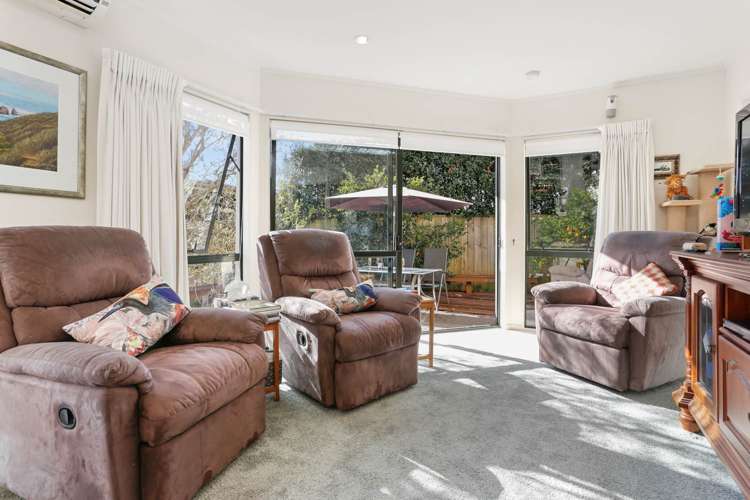 2/10 Worcester Road Meadowbank_7