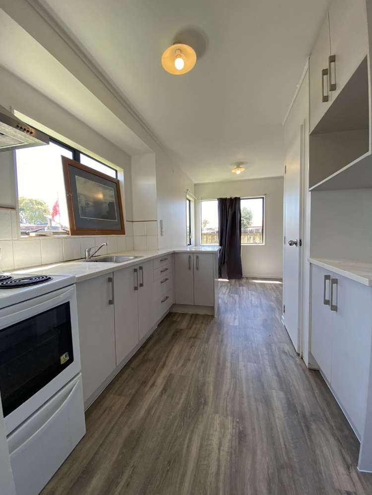 3/39 Templeton Place Clendon Park_7