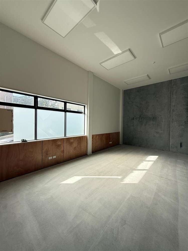 Unit 1 5 School Road_8