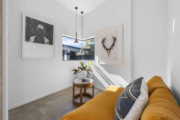 9 Walnut Avenue Strowan_15