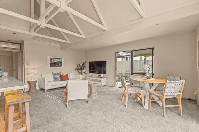 8a Nayland Street Sumner_3