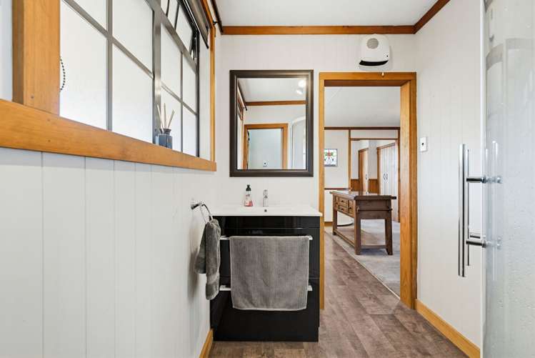15 Wainui Street Koitiata_13