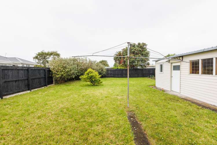 194 Ferguson Street West End_19