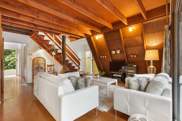 117 Woodlands Park Road Titirangi_10