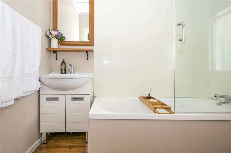 26 Eltham Road Blenheim Central_13