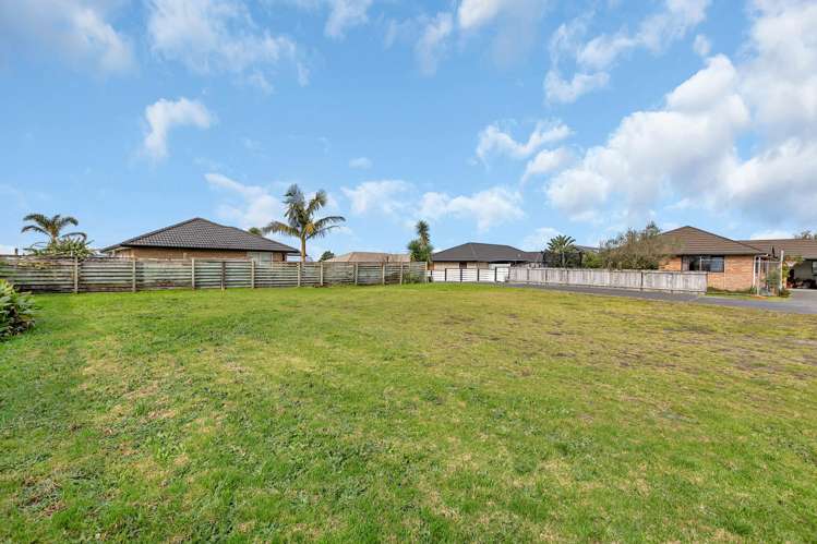 26 Ocean View Rise Ruakākā_2