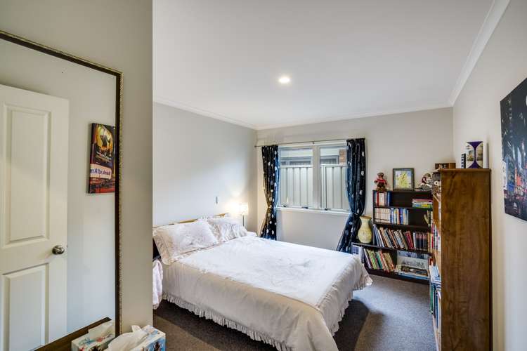 1109a Karamu Road North Mayfair_13