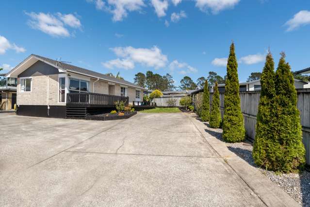 14b Pipitea Place Massey_1