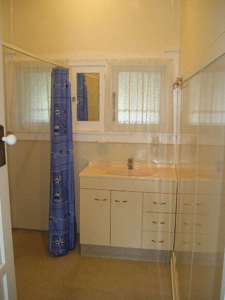 16 Fruitvale Road New Lynn_17