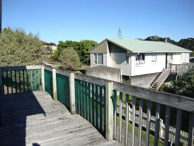 10b Cedar Terrace Stanmore Bay_2