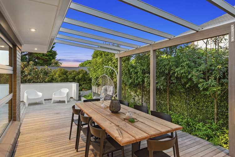 4 Kelly Place Chartwell_14