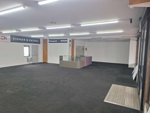 212 Broadway Stratford_4