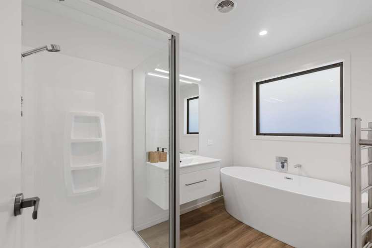 11 Paton Road Richmond_11