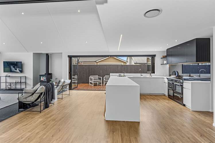 16 Townson Road Marshland_6