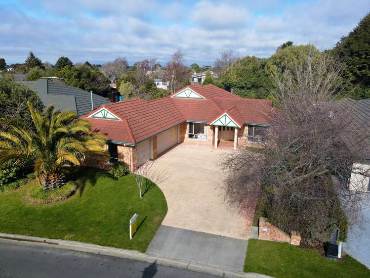 18 The Stables Woodend_18