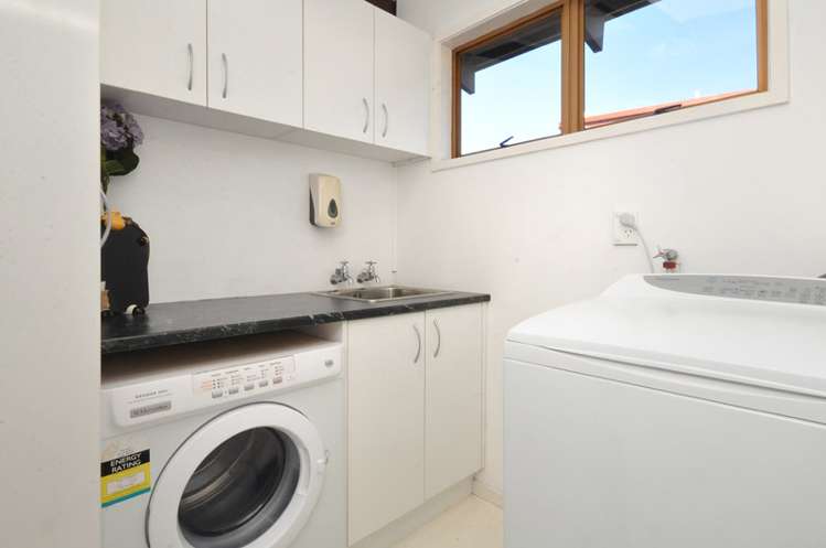 32 Halsey Drive Lynfield_13