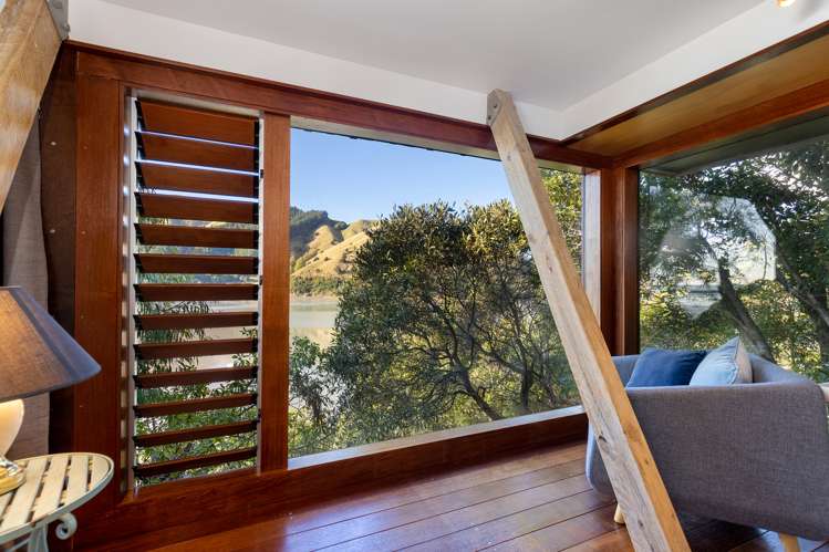 682 Cable Bay Road Cable Bay_13