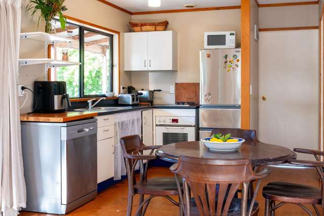 28 Cedar Road Te Awanga_4