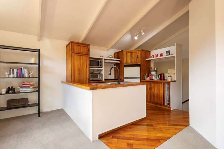 195a Scenic Drive Titirangi_18