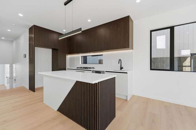 17 & 23 Wira Lane Silverdale_4
