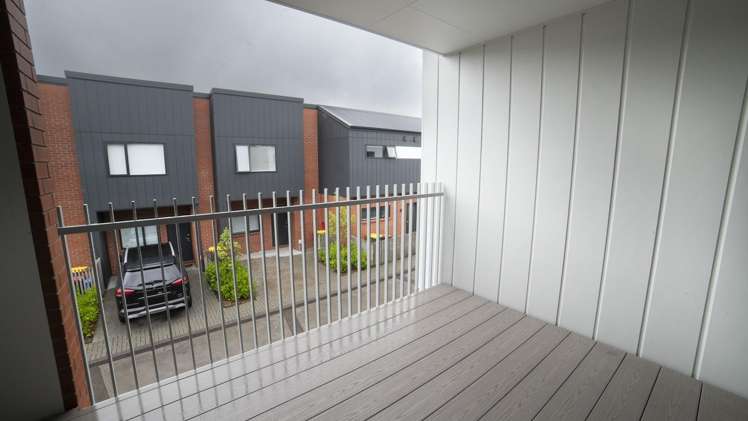 Unit 4/5 Dyer Street Whitiora_12