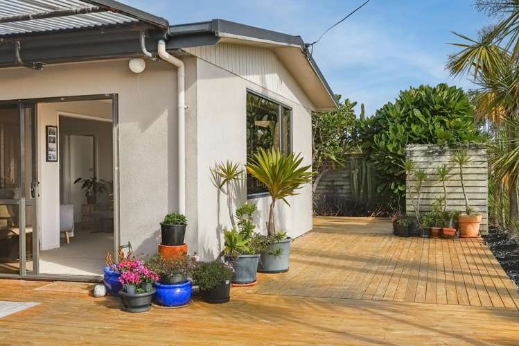 47 Marine Parade Carters Beach_17