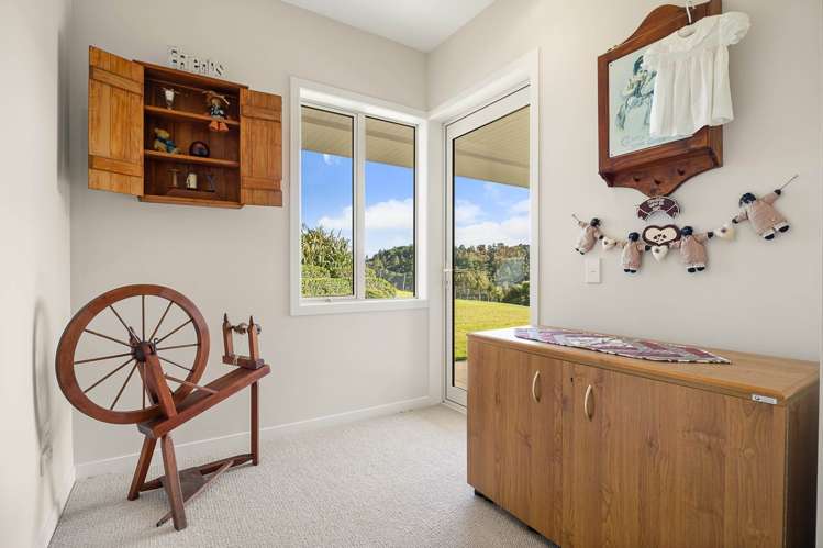 161B Mokoroa Valley Road Waitakere_21