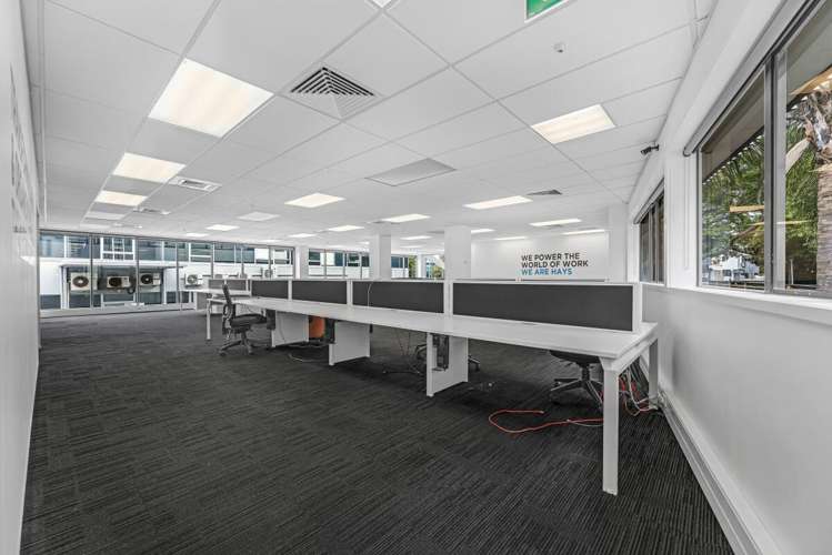 132 Hurstmere Road Takapuna_15