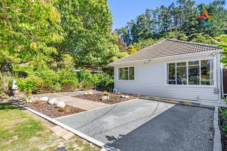 126 Hine Road Wainuiomata_20