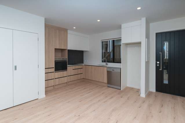 4/56 Salisbury Road Birkdale_4