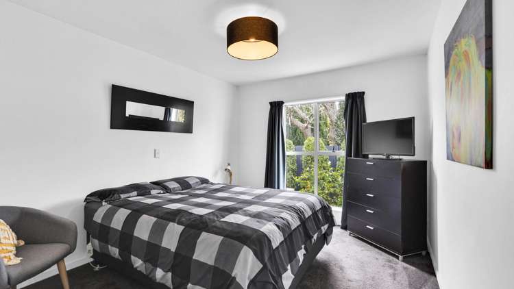 2/137 Olliviers Road Phillipstown_5