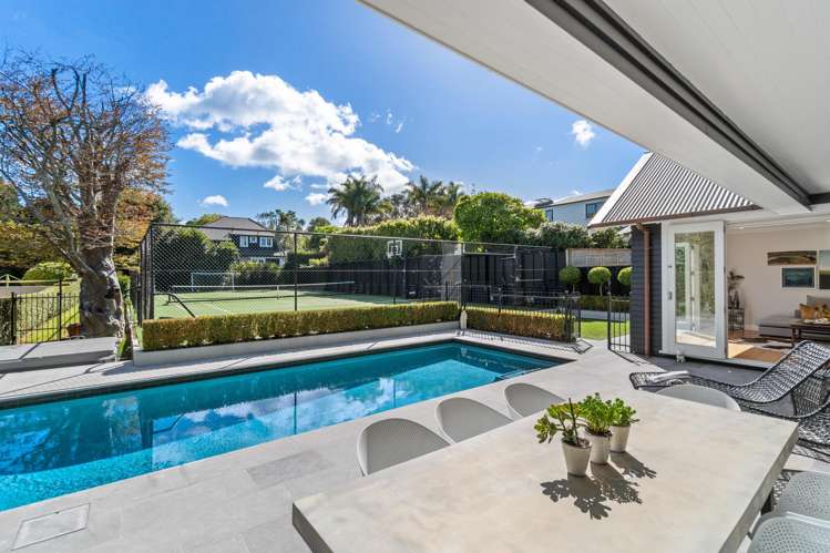 16 Golf Road Epsom_9