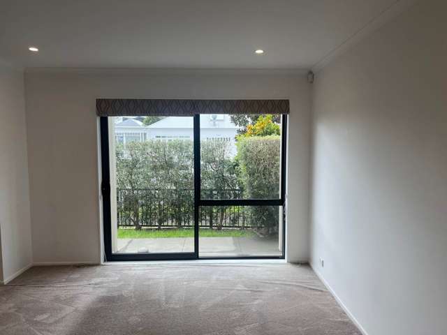 4 Ripeka Lane Whenuapai_4
