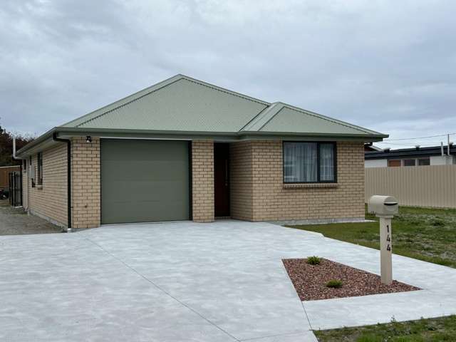 Cobden - 3 BEDROOMS