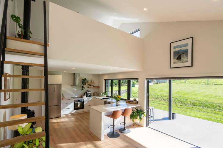 22 Koura Bay Drive Hapuku_7