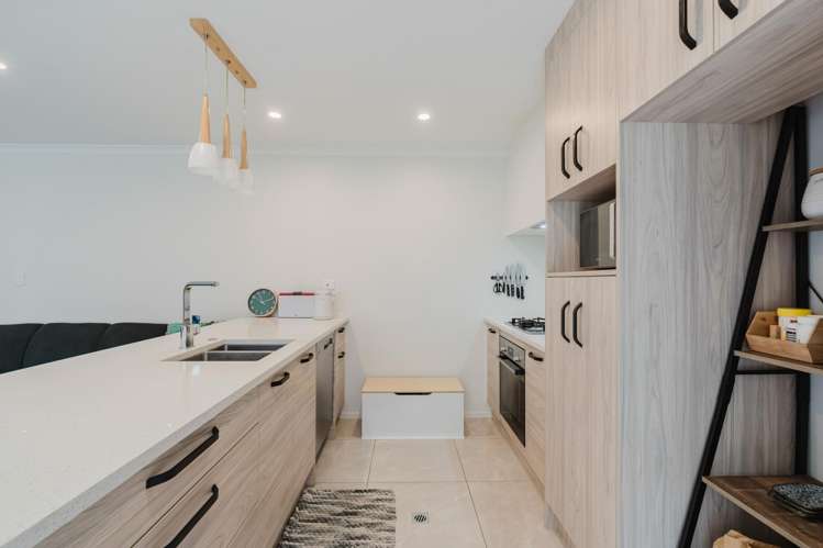 27 Mistry Place Harrowfield_7