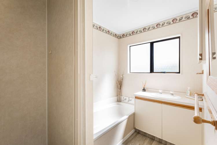 2 Mayor View Terrace Waihi Beach_12