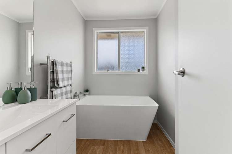 7 Hinau Street Pukehangi_11