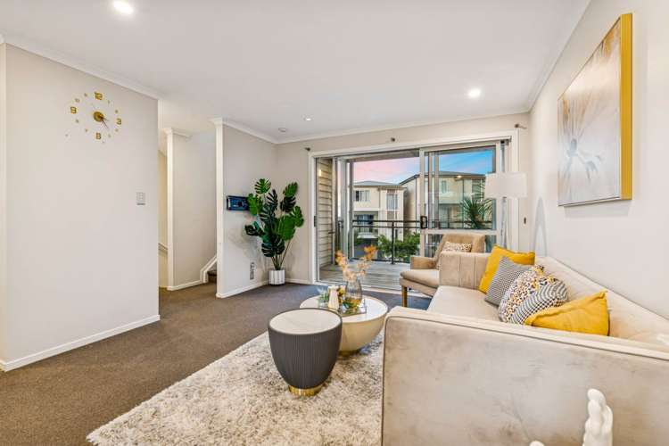 10 Panakenake Way Flat Bush_5