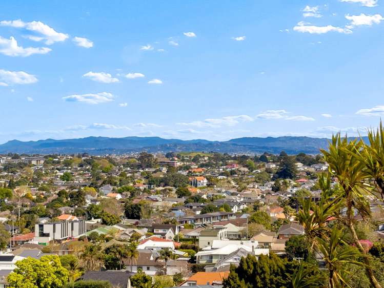 5 Fern Avenue Epsom_18