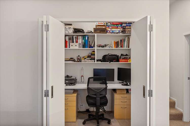 11 and 7 Kissling Terrace Pyes Pa_20