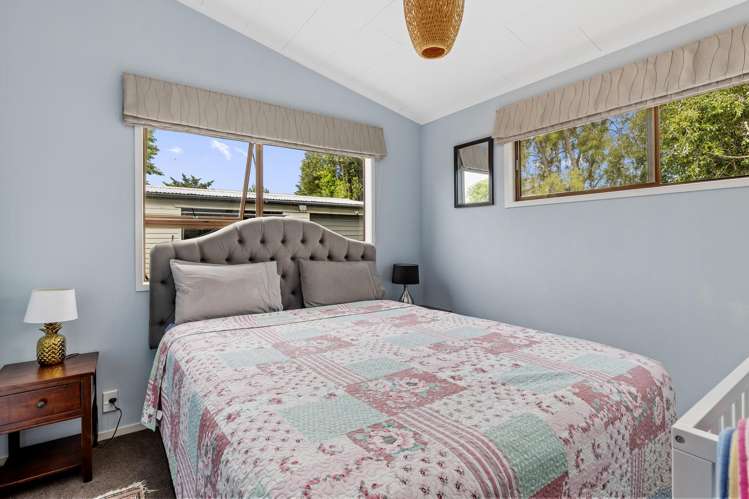 4 Green Place Richmond Heights_13