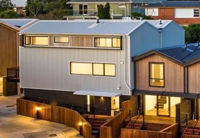 Light-Filled Living with Private Courtyard