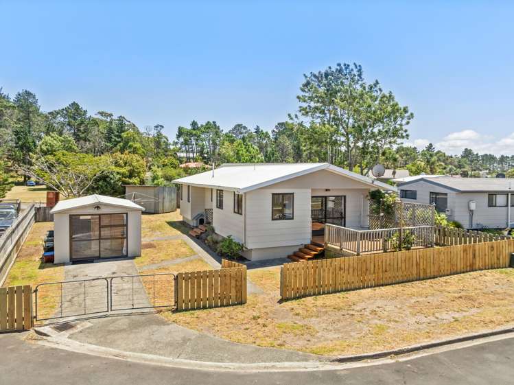 4 Buoy Way Ruakaka_12