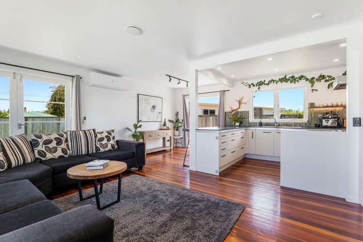 1 Lowburn Avenue Waipu_13