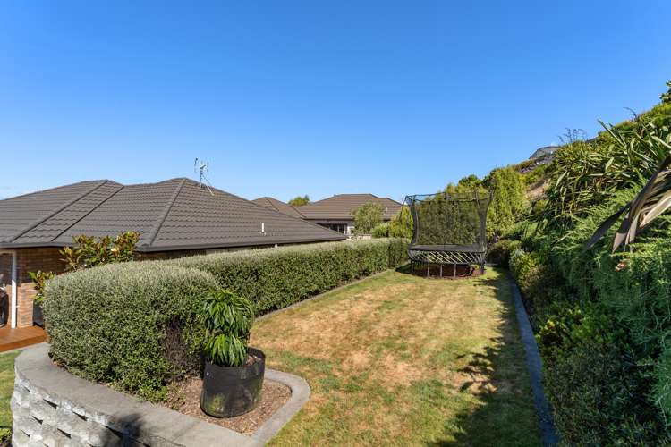 20 Tongariro Drive Aotea_14
