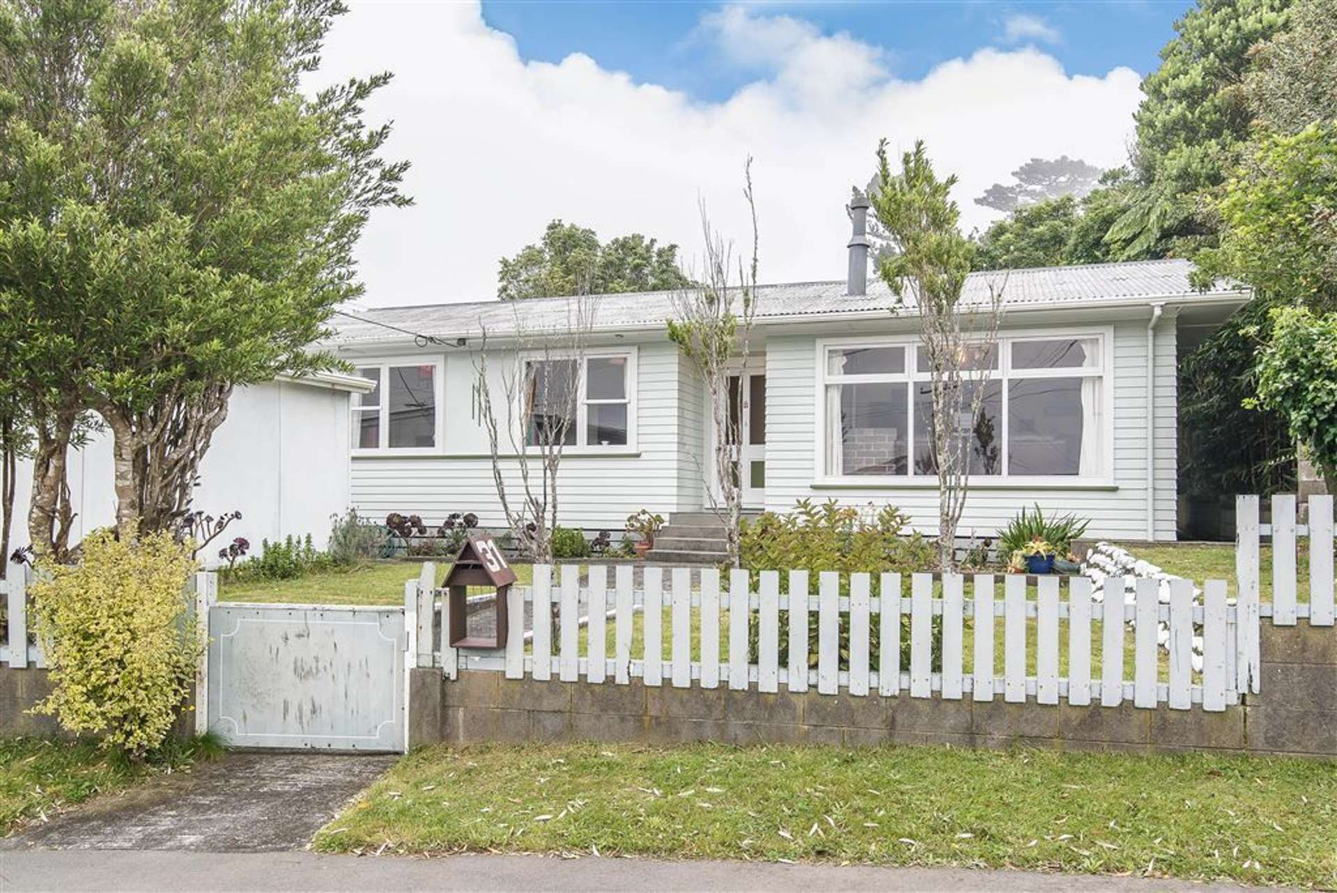 31 Kahikatea Grove Paparangi_0