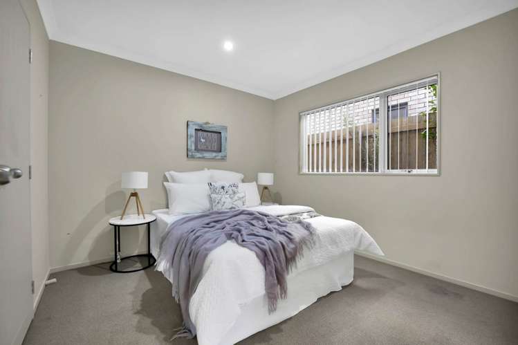 7 Agapanthus Place Flat Bush_12