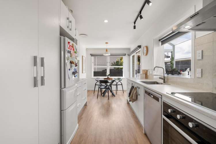 12 Erika Place 1062_10